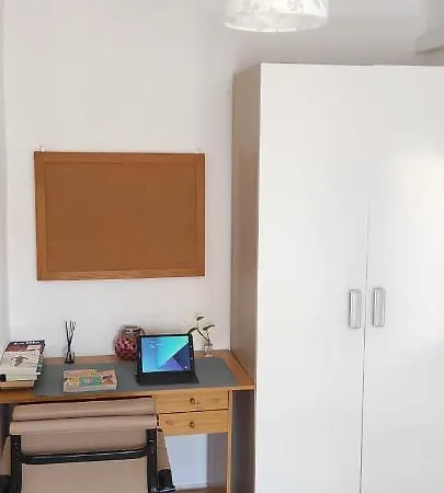 Privada En Cordoba. Muy Buena Ubicacion Homestay